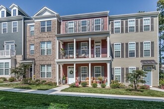 Building Photo - 13832 Randolph Pond Ln
