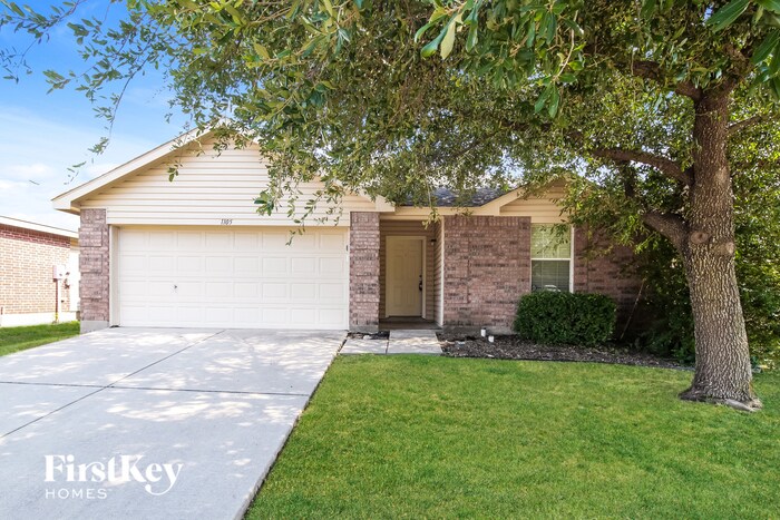 Foto principal - 1105 Eagle Claw Dr