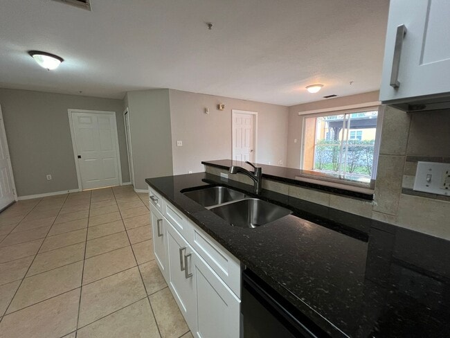 Building Photo - Great apartment for rent!