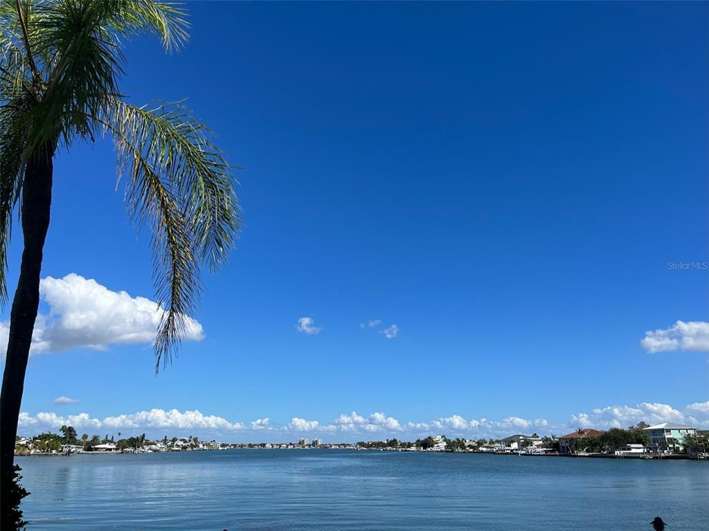 Primary Photo - 5555 Gulf Blvd