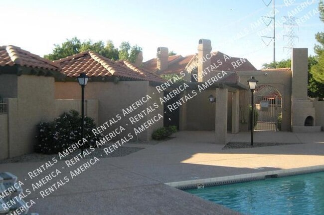 Building Photo - 3491 N Arizona Ave