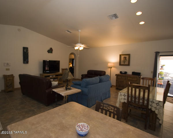 Building Photo - 9557 E Kokopelli Cir