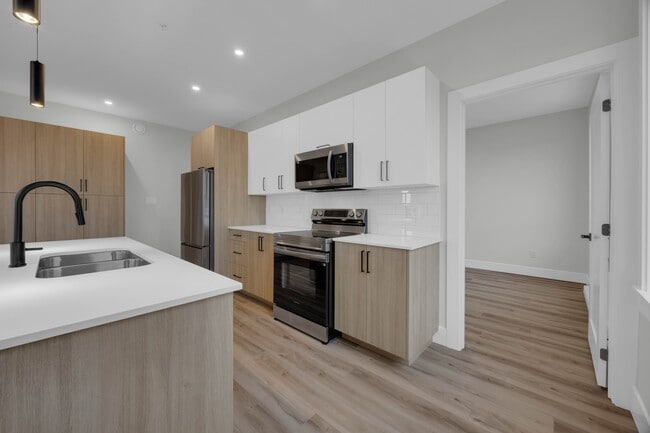 Photo du bâtiment - 1035 Melanson Rd