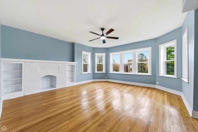 Foto del edificio - 7824 S Euclid Ave