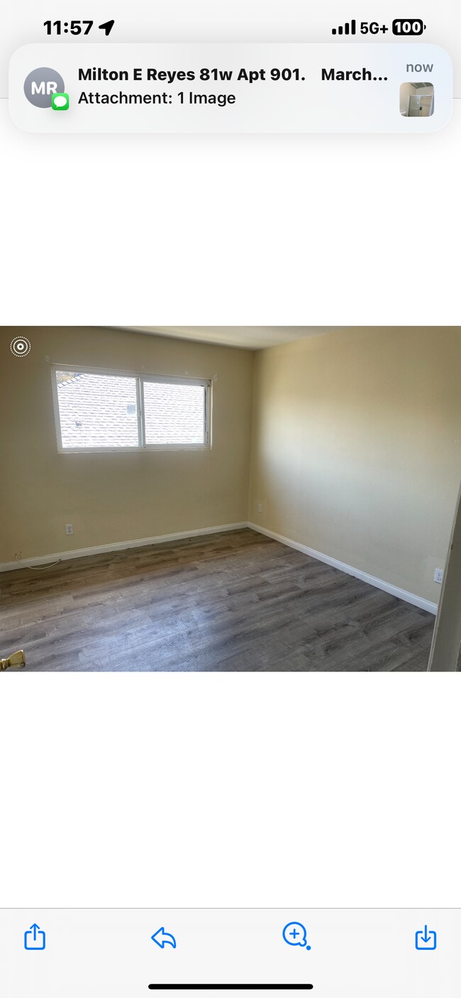 Foto del edificio - 912 E 46th St