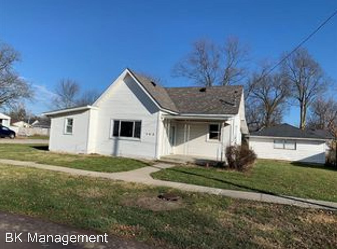Primary Photo - 4 br, 1 bath House - 120 Water Street