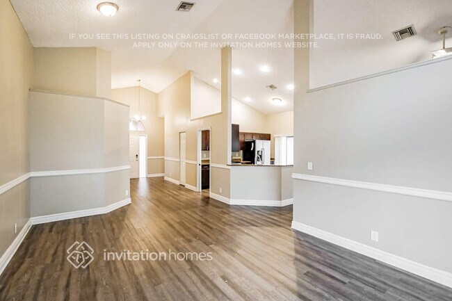 Foto del edificio - 6821 NW 28th Pl