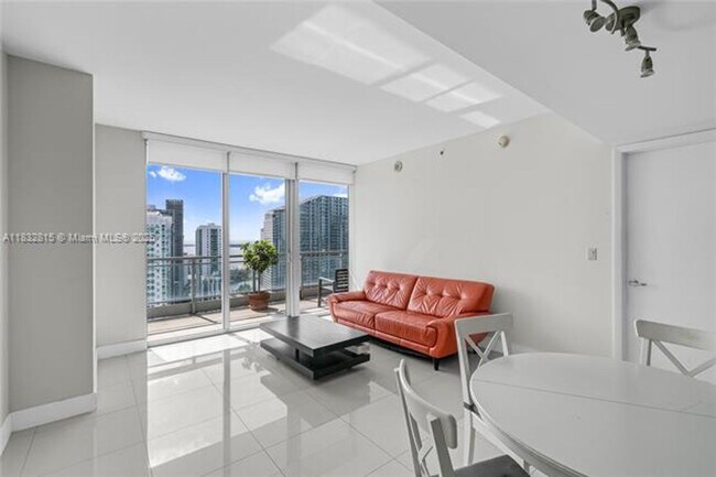 Foto del edificio - 92 SW 3rd St