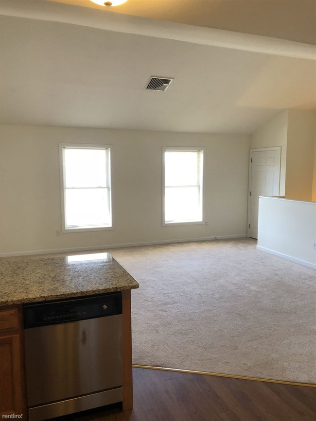 Kitchen-Living Room - Washington Park