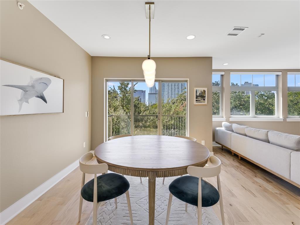 Foto principal - 908 Nueces St