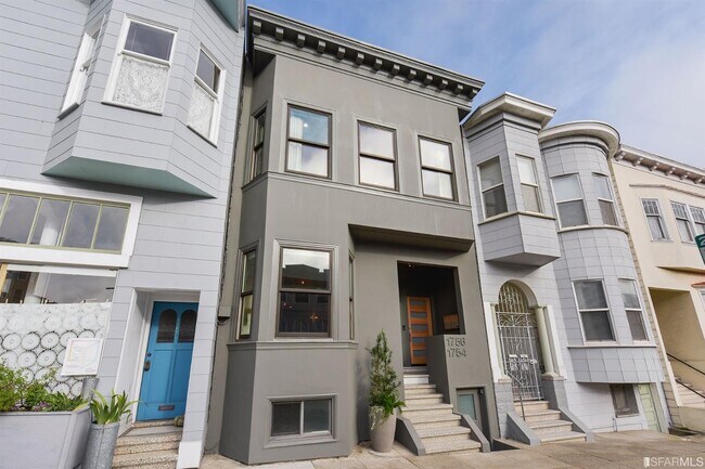 Building Photo - 1754 Leavenworth St