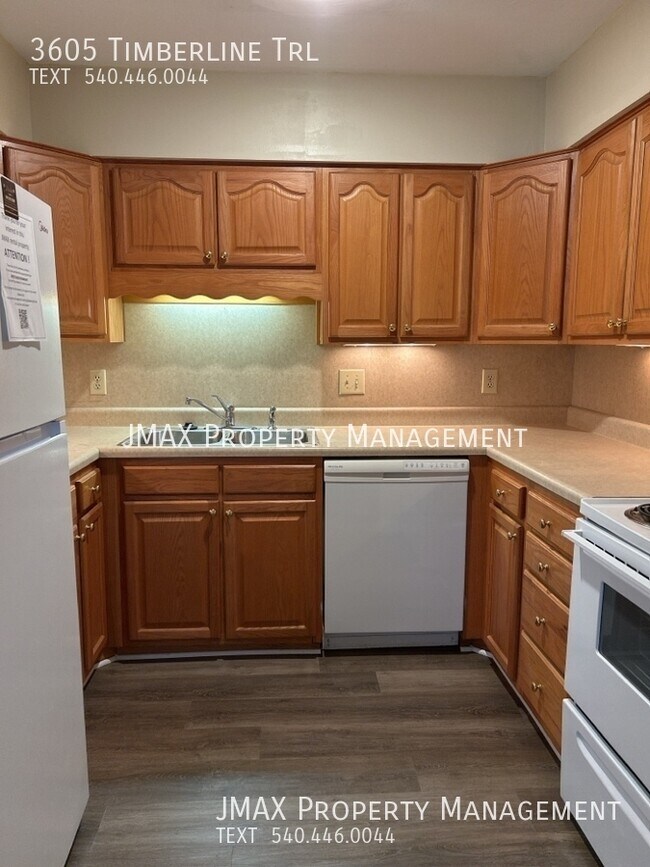 Building Photo - This property has a no security deposit op...