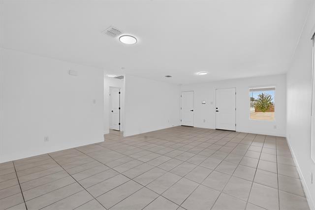 Foto del edificio - 3525 Flicker Ln