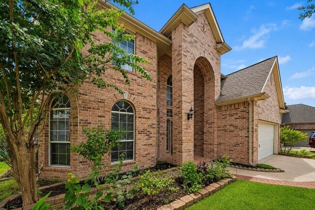 Building Photo - 9422 Shelbourne Meadows