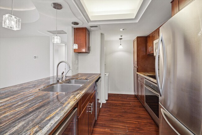 Foto del edificio - 3525 Sage Rd