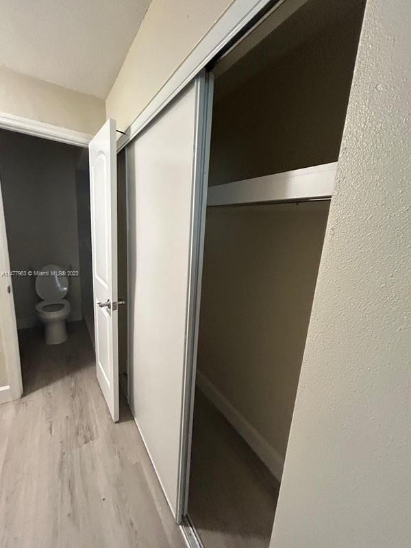 Foto del edificio - 5820 NW 17th Pl