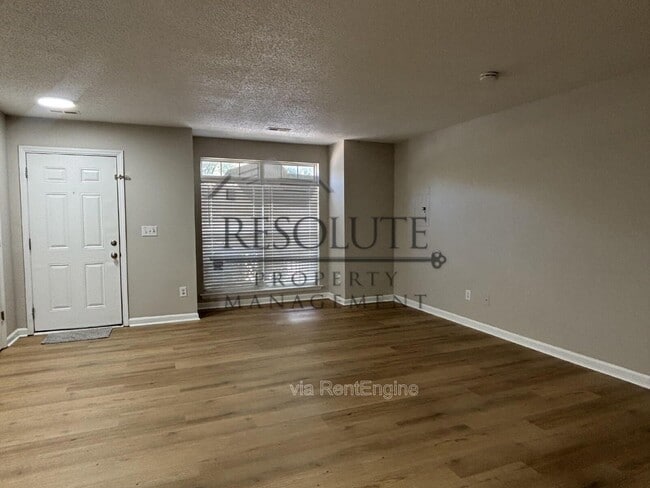 Building Photo - 8650 Neuse Landing Ln