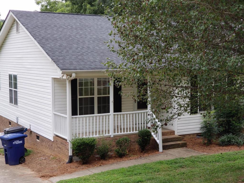 Primary Photo - 1340 Hillside Dr