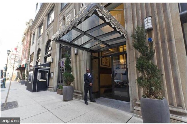 Foto del edificio - 1425 Locust St