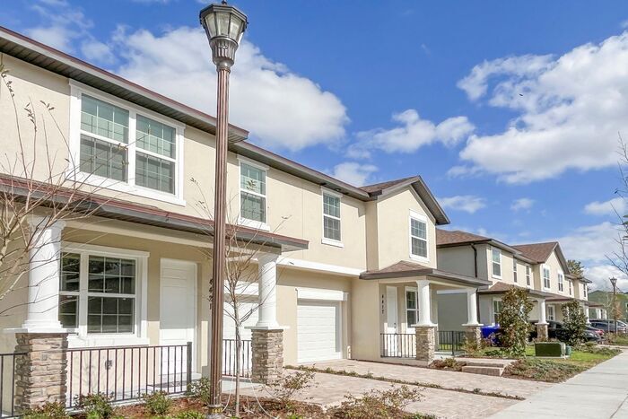 Primary Photo - Townhome in Summer Flowers, Kissimmee