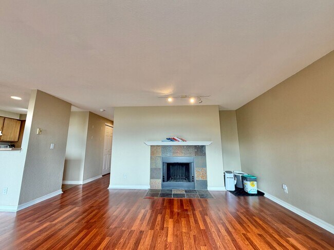 Building Photo - 1710 W Sunn Fjord Ln