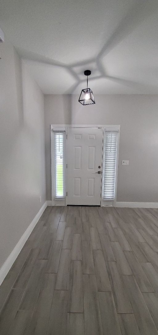 Foto del edificio - Gorgeous 4-Bedroom, 2-Bathroom Home in Orl...