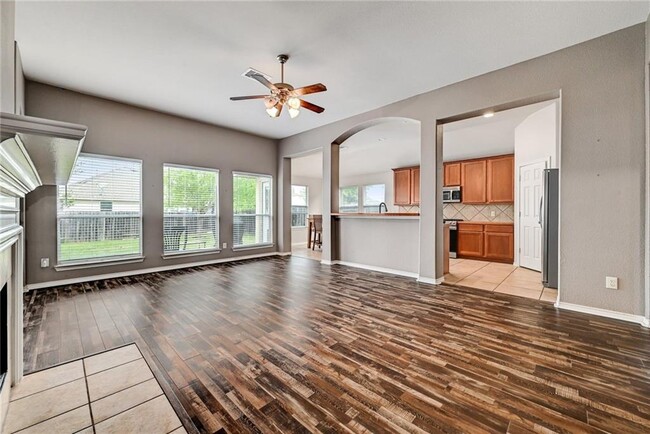 Building Photo - 11504 Glen Knoll Dr