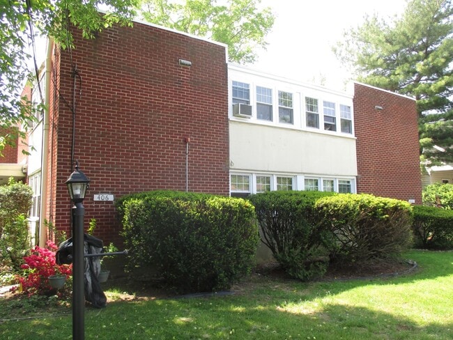 Building Photo - 1 Bedroom | 1 Bath - NEW RENOVATION Audubo...