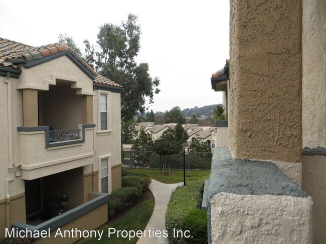Foto del edificio - 2 br, 2 bath House - 3535 Caminito El Rinc...