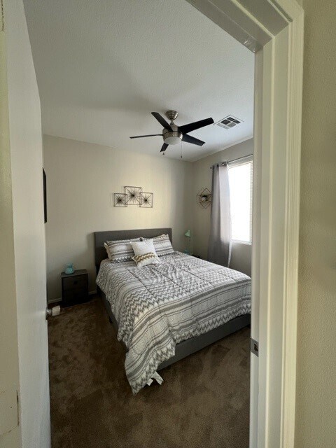 Bedroom - 1930 E Hayden Ln