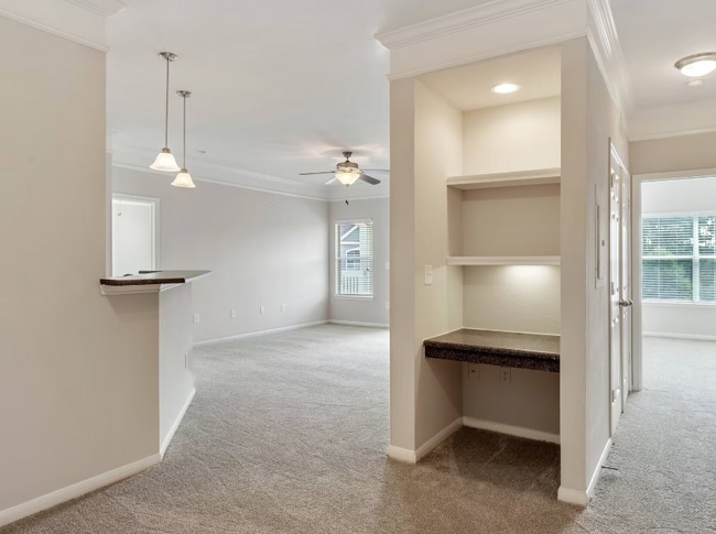 Building Photo - 12 Tin Hall Rd