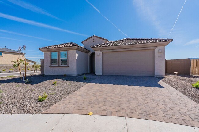 Foto del edificio - Luxury Living in McClellan Ranch: 4-Bedroo...