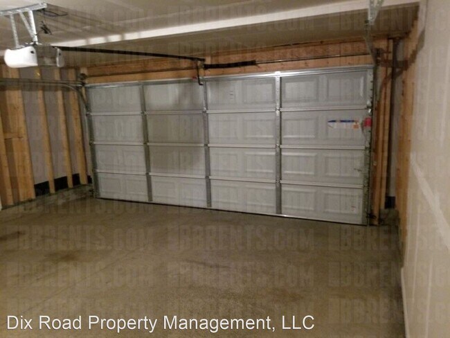 Building Photo - 3 br, 2.5 bath House - 110 Day Place,