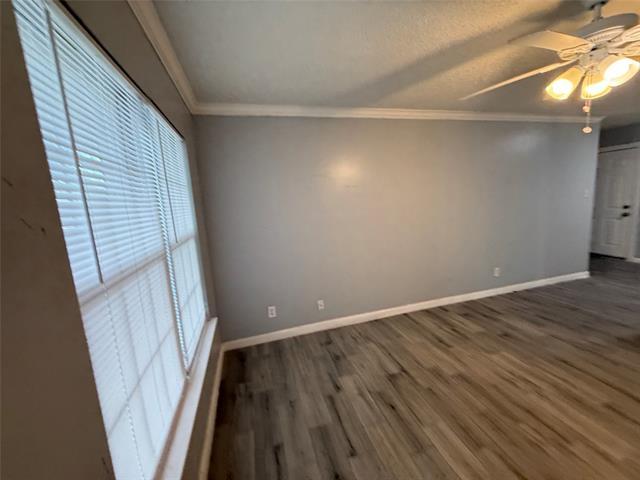 Foto del edificio - 100 E Brown St
