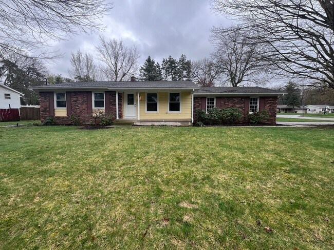 Foto del edificio - Three Bedroom Single Family Home in Forest...