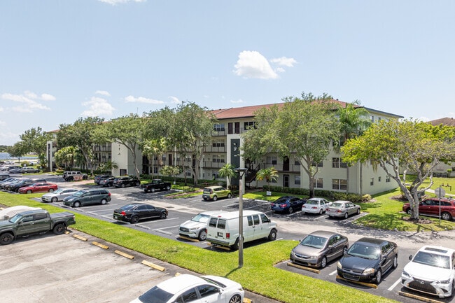 Kinglsey Condominium