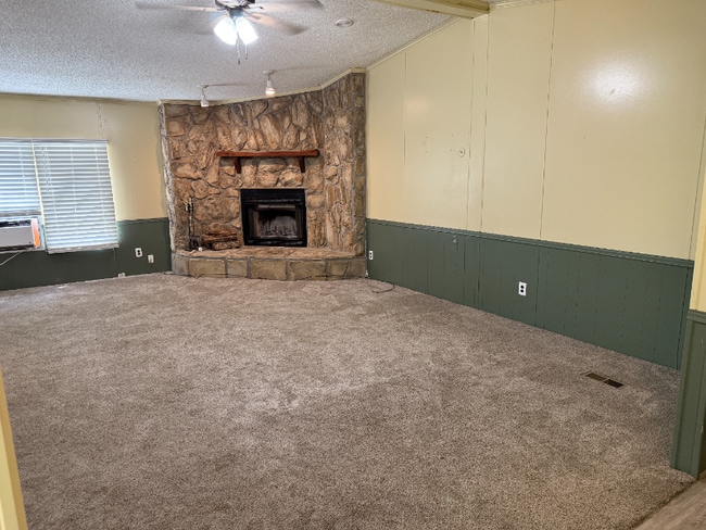 Building Photo - 6811 Mims Ct