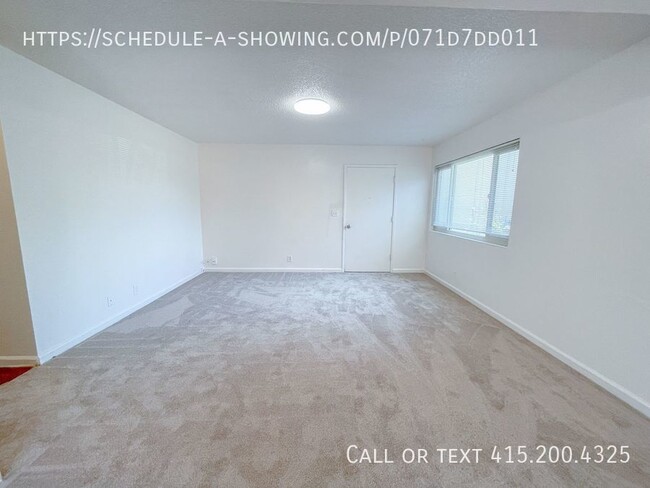 Building Photo - Spacious 3 Bedroom Home In South Salinas