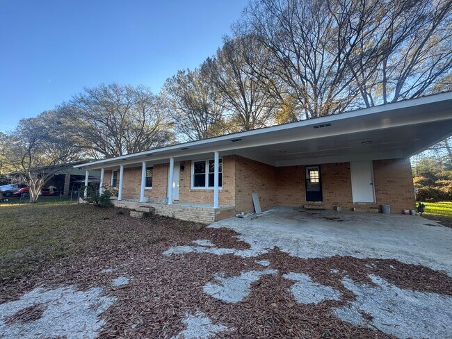 Foto del edificio - 136 Geoff Ln