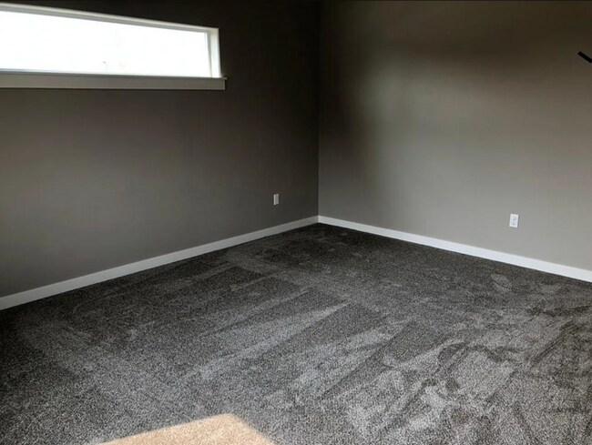 Foto del edificio - 5683 E Upminster St