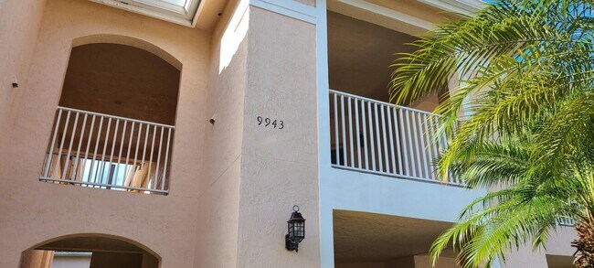 Building Photo - 9943 Perfect Dr