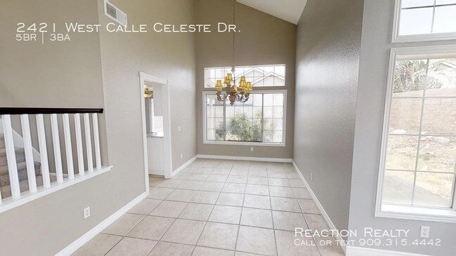 Building Photo - 2421 W Calle Celeste Dr