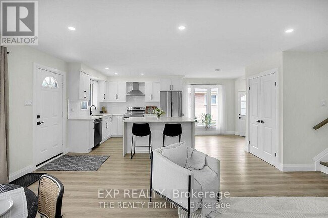 Photo du bâtiment - 270 Highview Crescent