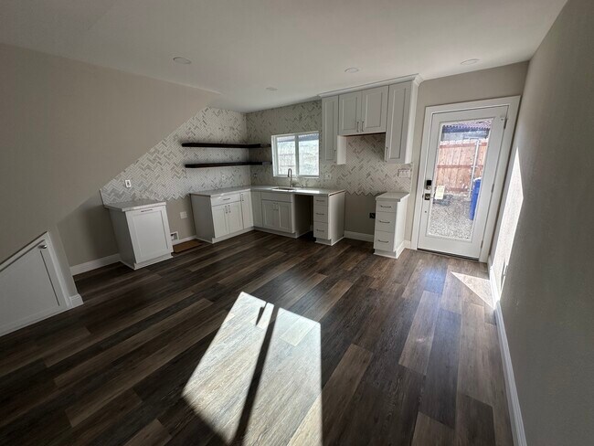 Los electrodomésticos vendrán y serán instalados. - 5432 Horse Ridge Way