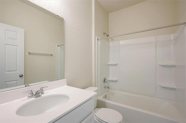 Building Photo - 536 Gray Hawk Ridge