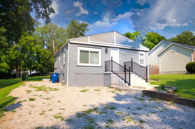 Building Photo - Modern 3-Bedroom Home with Smart Features & Premium Upgrades