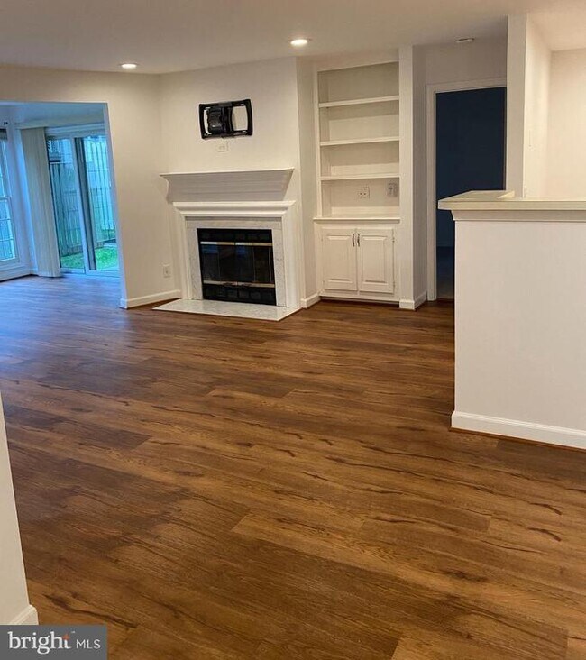 Foto del edificio - 3804 Ridge Knoll Ct