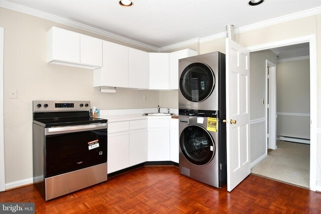 Photo - 2 E Federal St Townhome