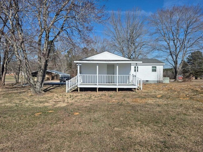 Foto del edificio - 3 Bedroom 1 Bath!