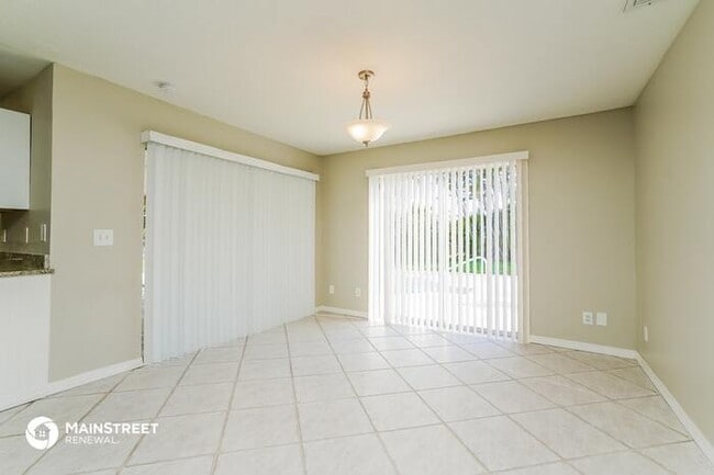 Foto del edificio - 1201 SE 32nd St, Cape Coral, FL 33904